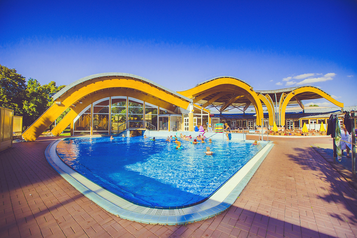 Bükkfürdő-termálmedence